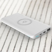 無(wú)線充移動(dòng)電源 無(wú)線充電寶生產(chǎn)廠家 移動(dòng)電源批發(fā)定制